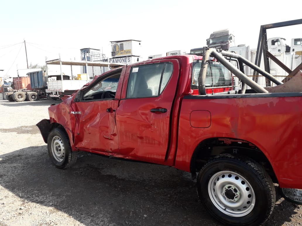  Toyota HILUX 2020    EN DESARME